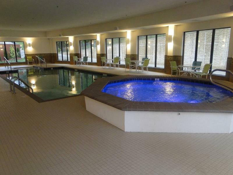 Holiday Inn Express And Suites Columbia University Area By Ihg Eksteriør bilde